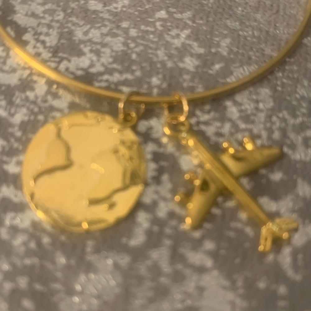 Jewelry on the Fly Travel bracelet